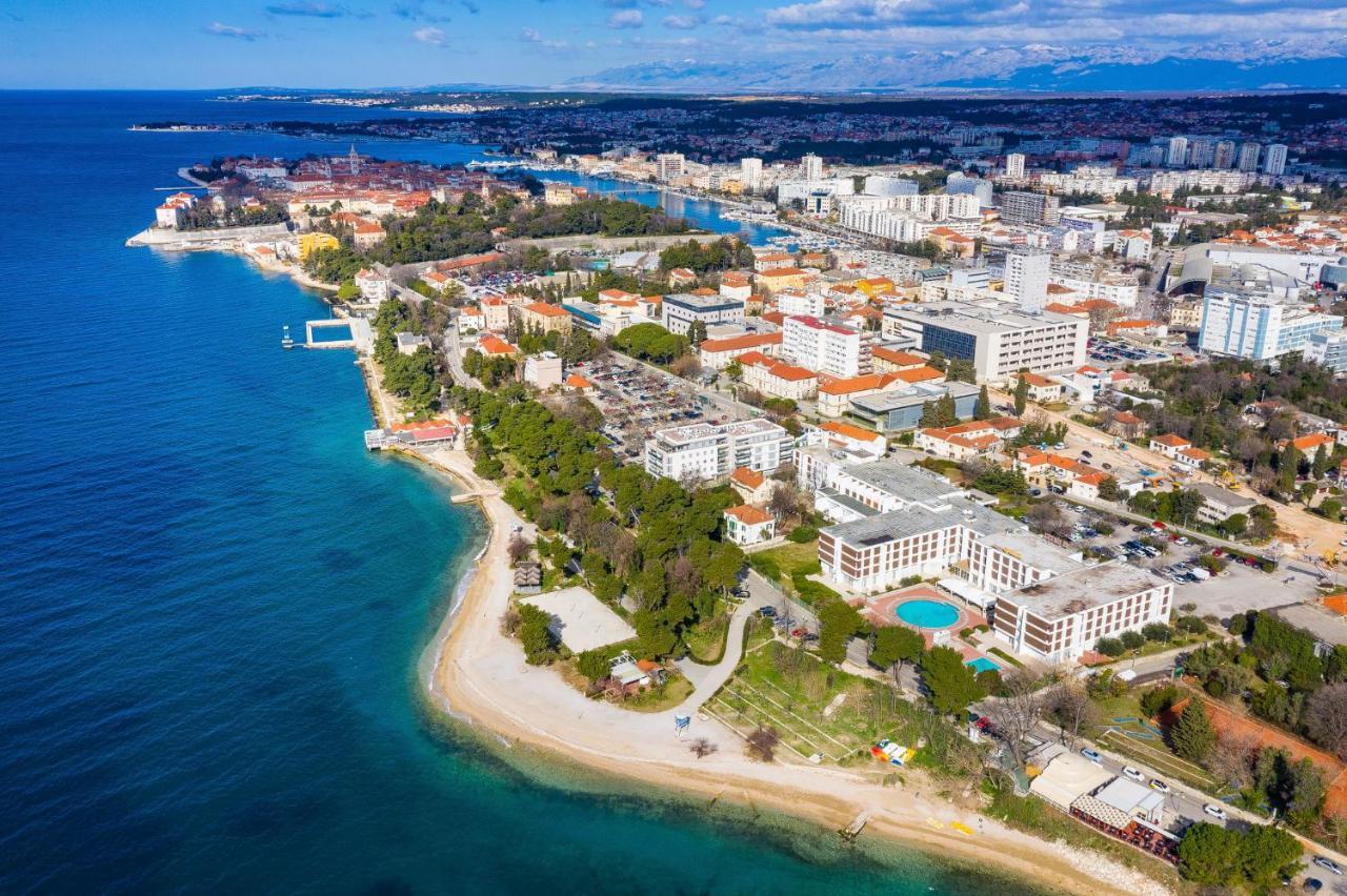 Apartment "B" 50 M From The Beach Zara Esterno foto